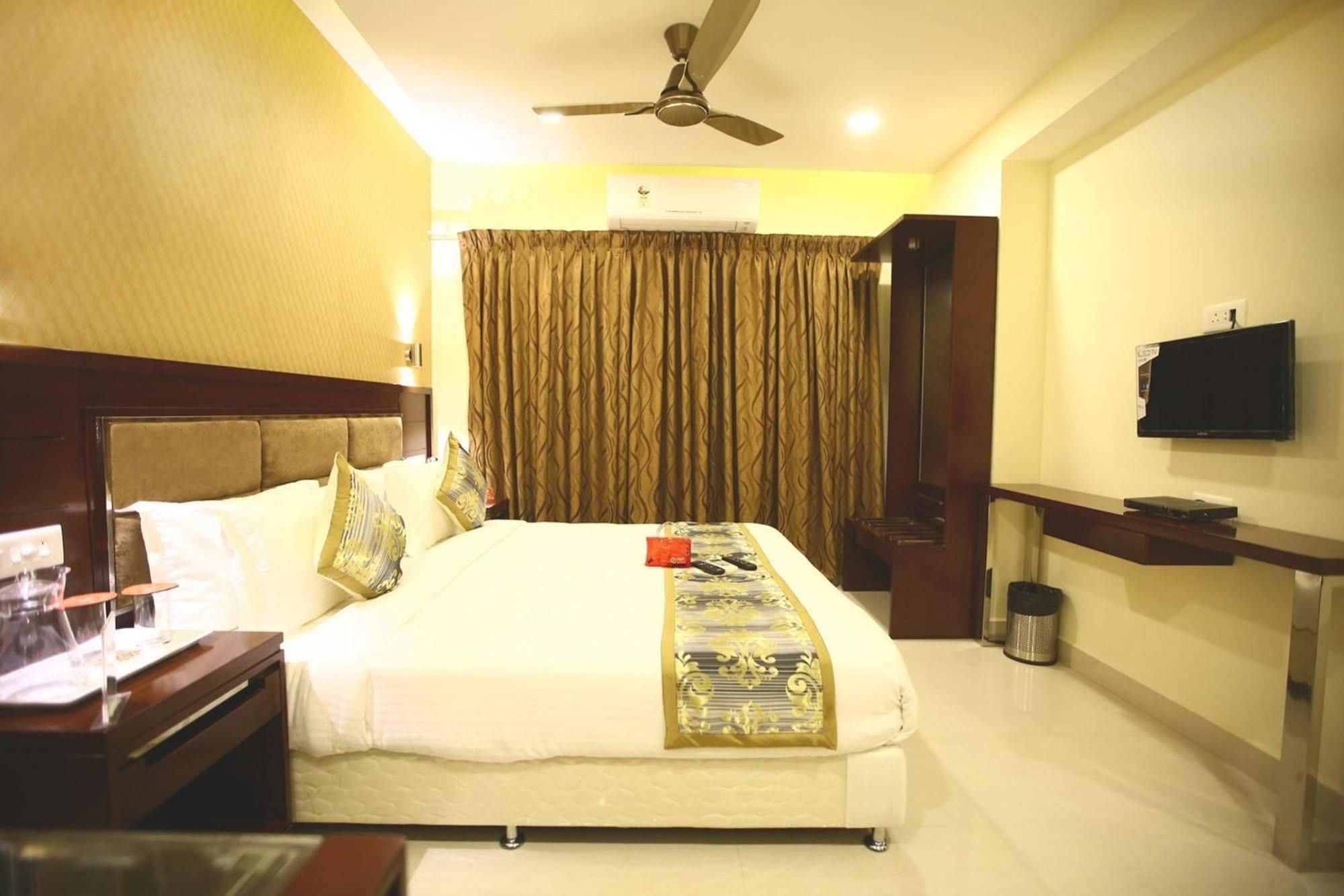 Fabhotel Alreef Residency チェンナイ エクステリア 写真
