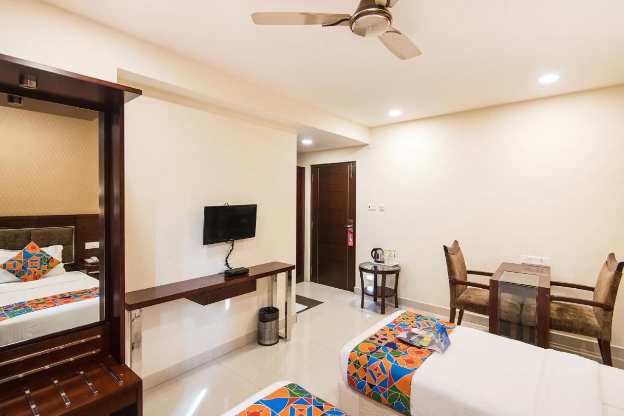 Fabhotel Alreef Residency チェンナイ エクステリア 写真
