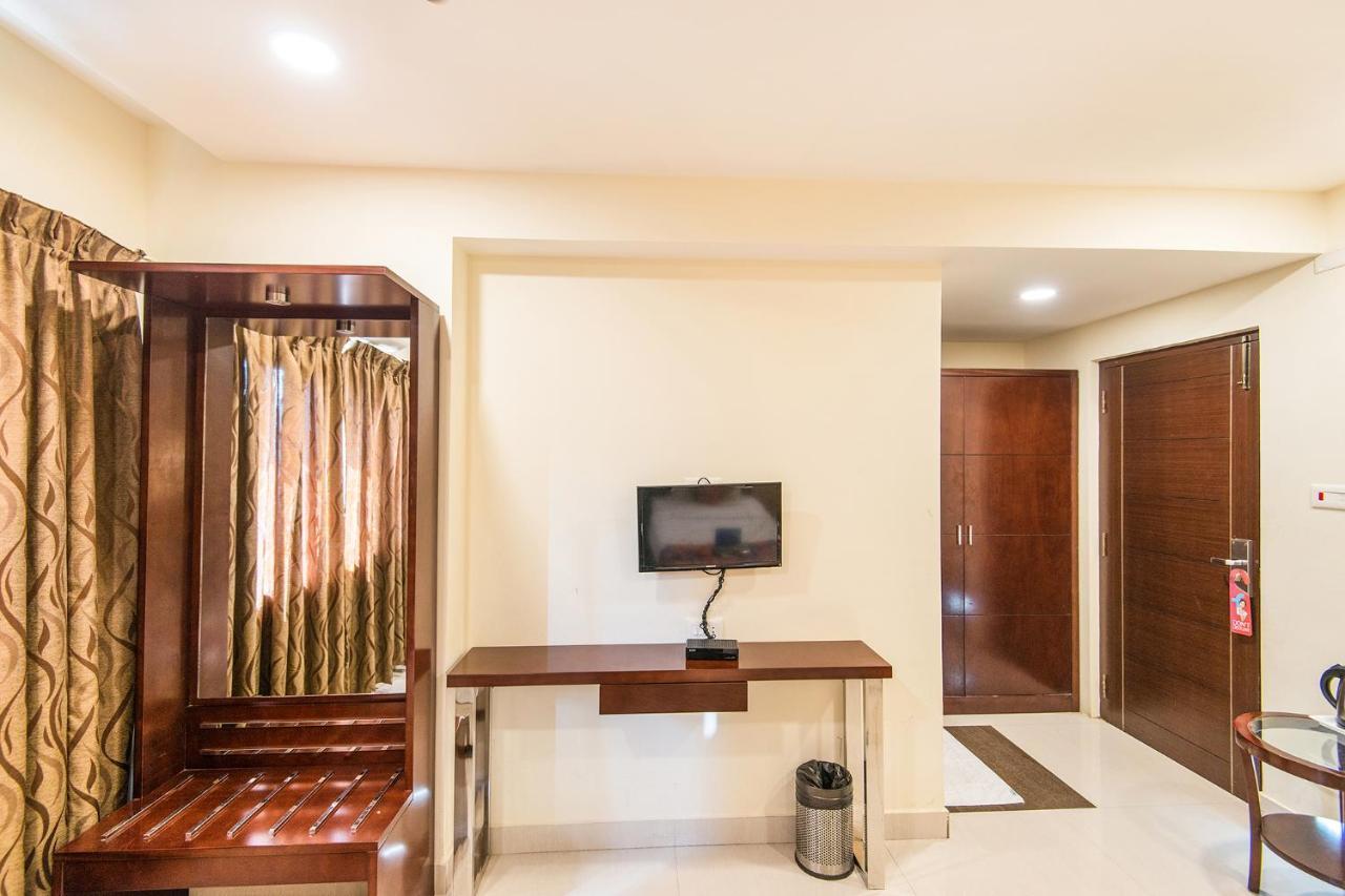 Fabhotel Alreef Residency チェンナイ エクステリア 写真
