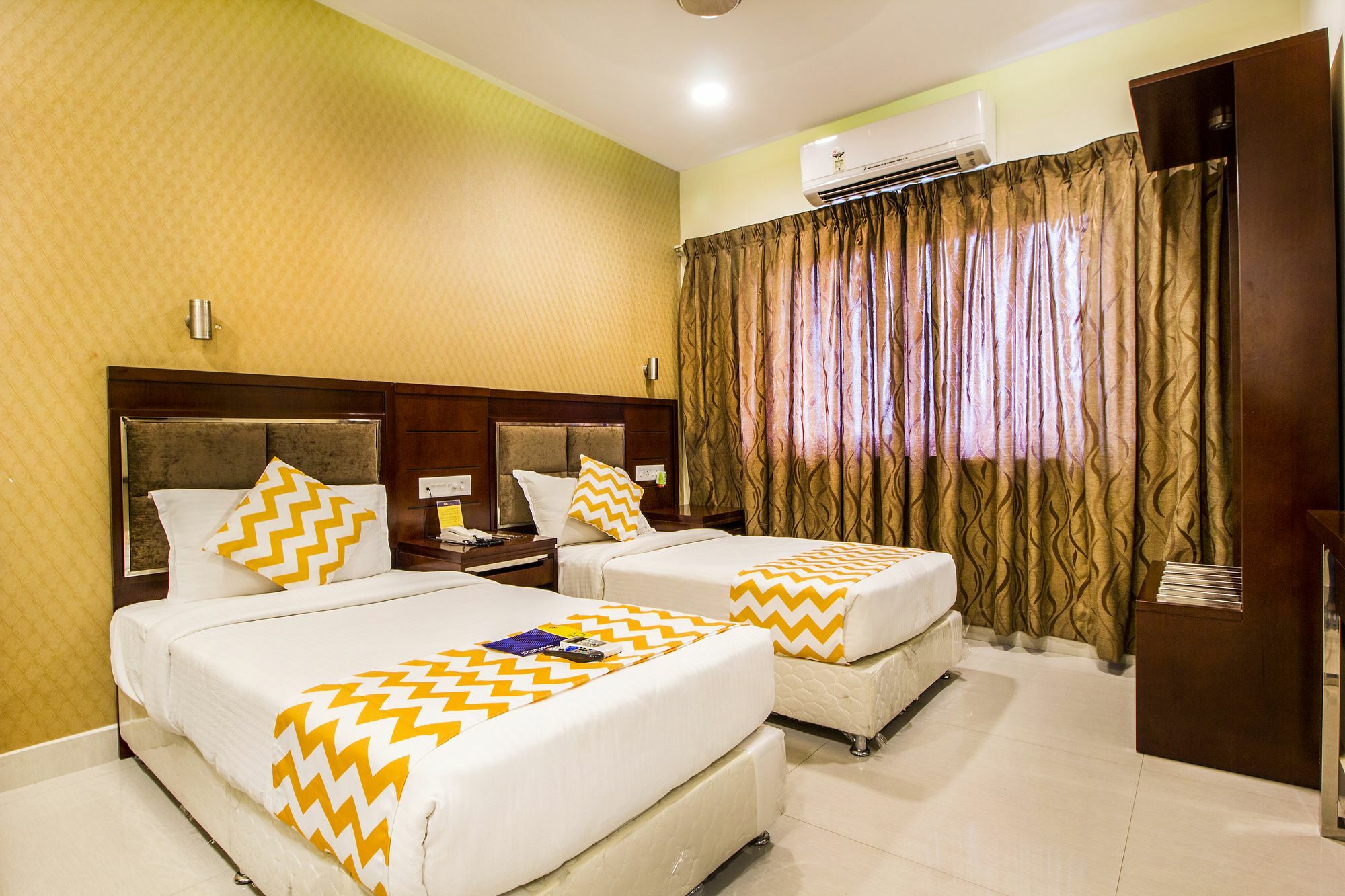 Fabhotel Alreef Residency チェンナイ エクステリア 写真