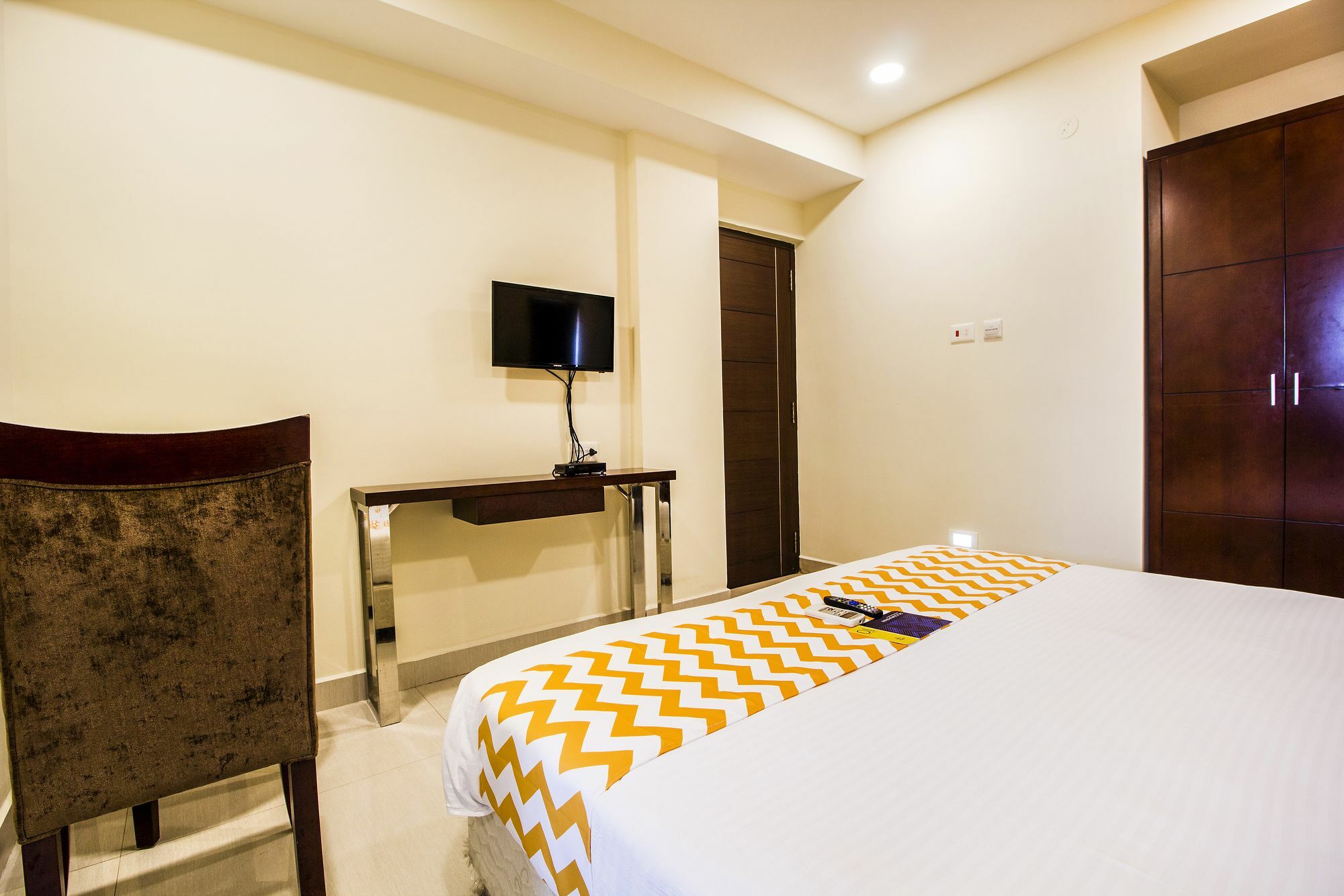 Fabhotel Alreef Residency チェンナイ エクステリア 写真
